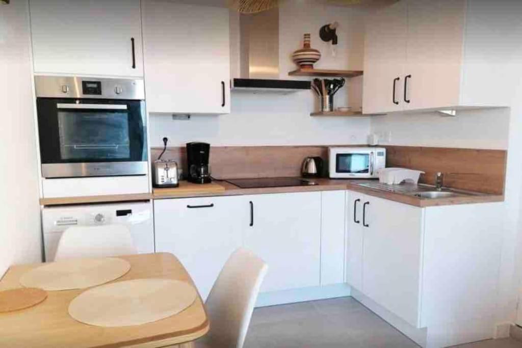 Maisonnette Pour 2 Personnes - Vue Mer - Plage A 100 Metres Ploubazlanec Extérieur photo