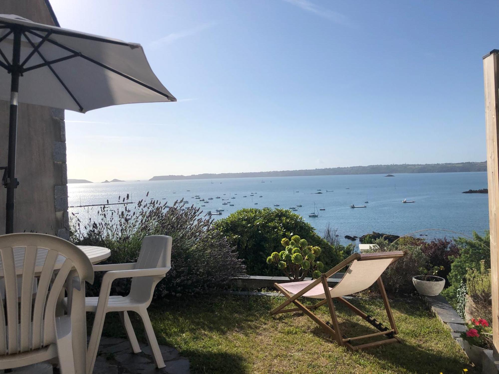 Maisonnette Pour 2 Personnes - Vue Mer - Plage A 100 Metres Ploubazlanec Extérieur photo